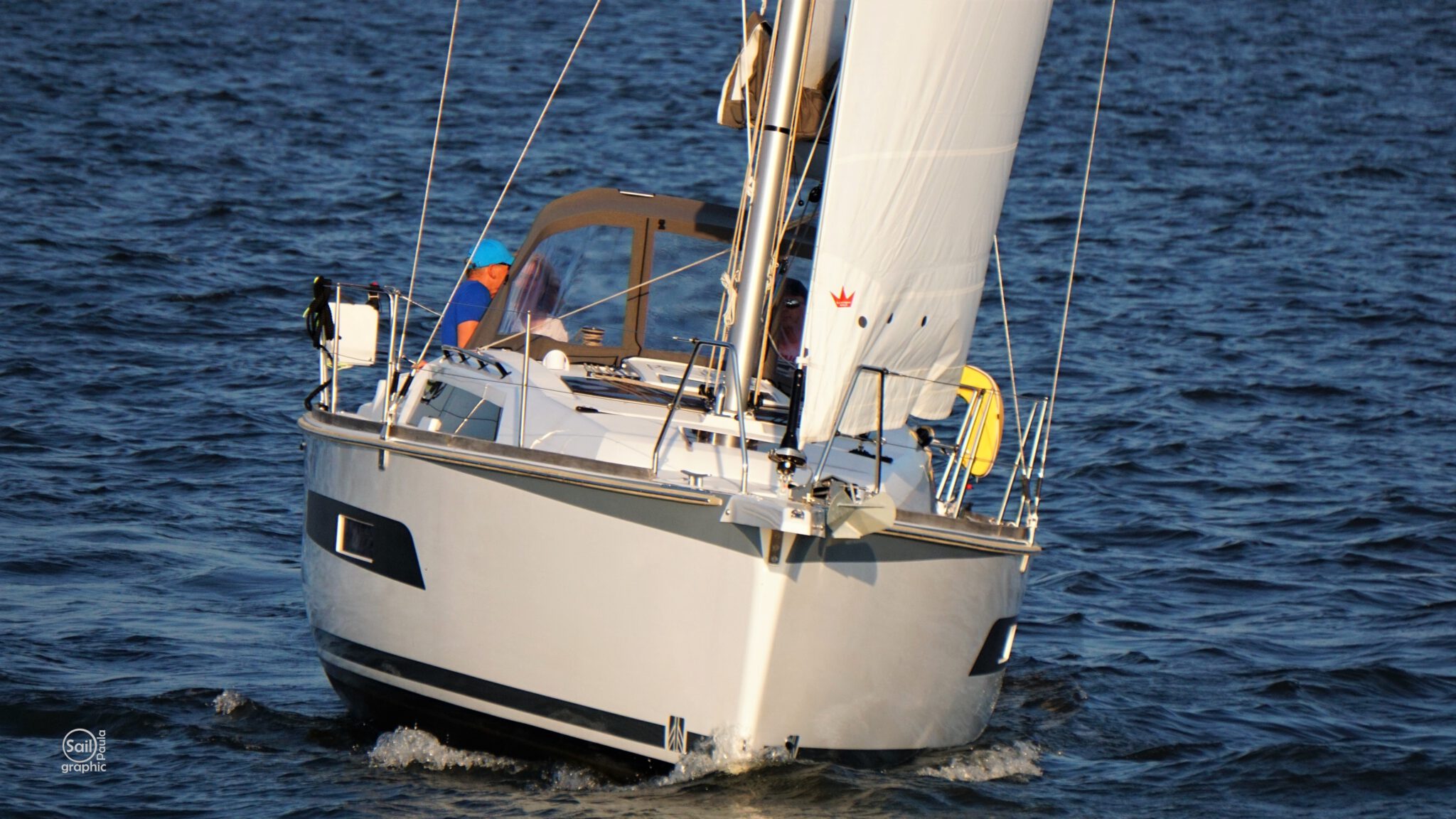 Dufour 340
